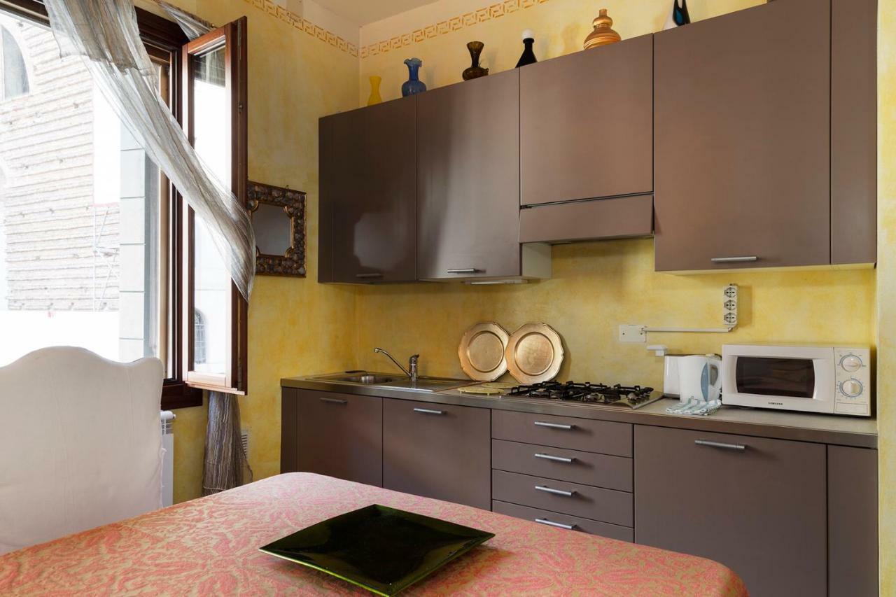 Ca' Zora - Contemporary & Barock House Appartamento *